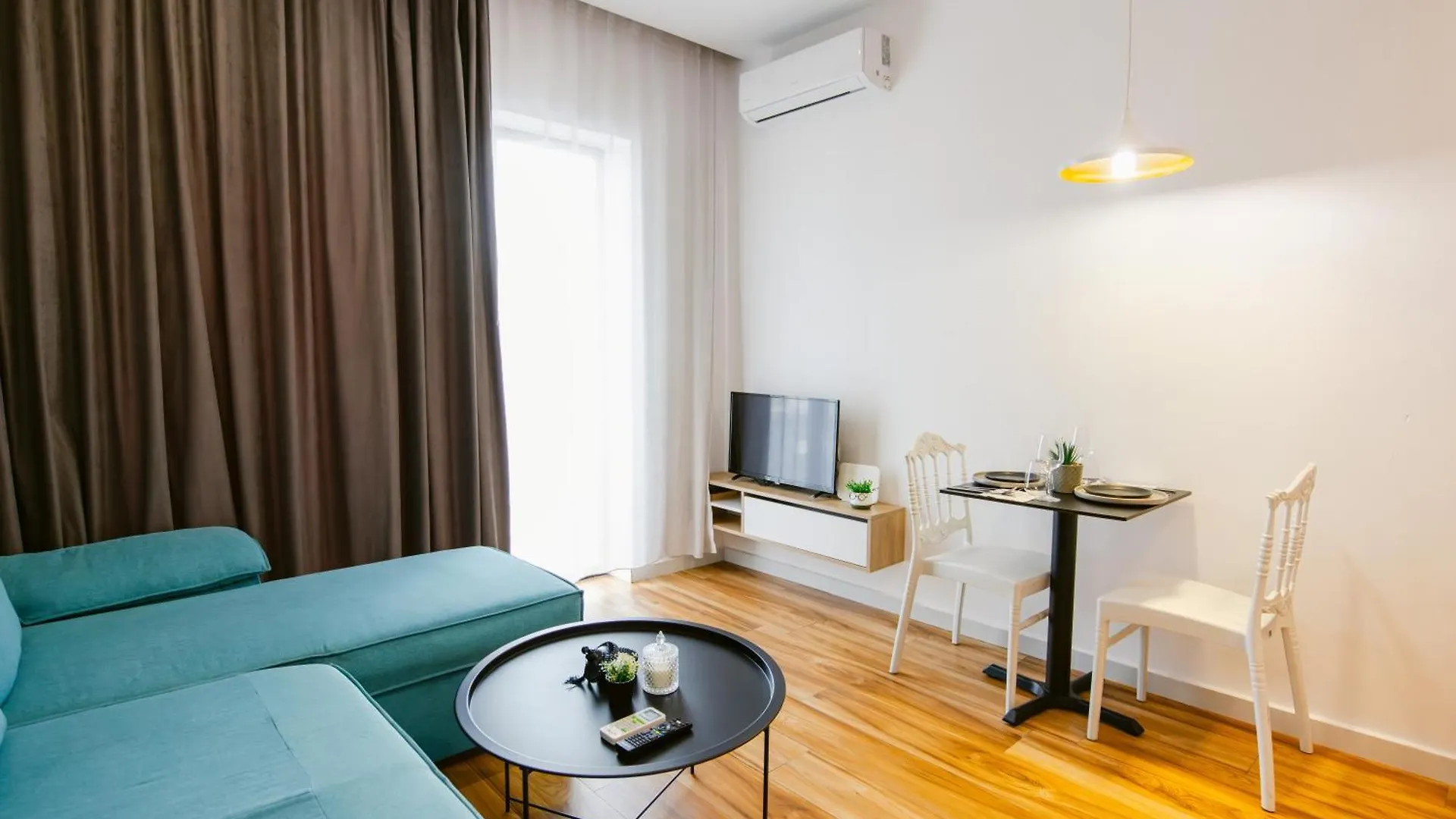 Durres Str Modern Apartments - The Nest Tirana Albanië